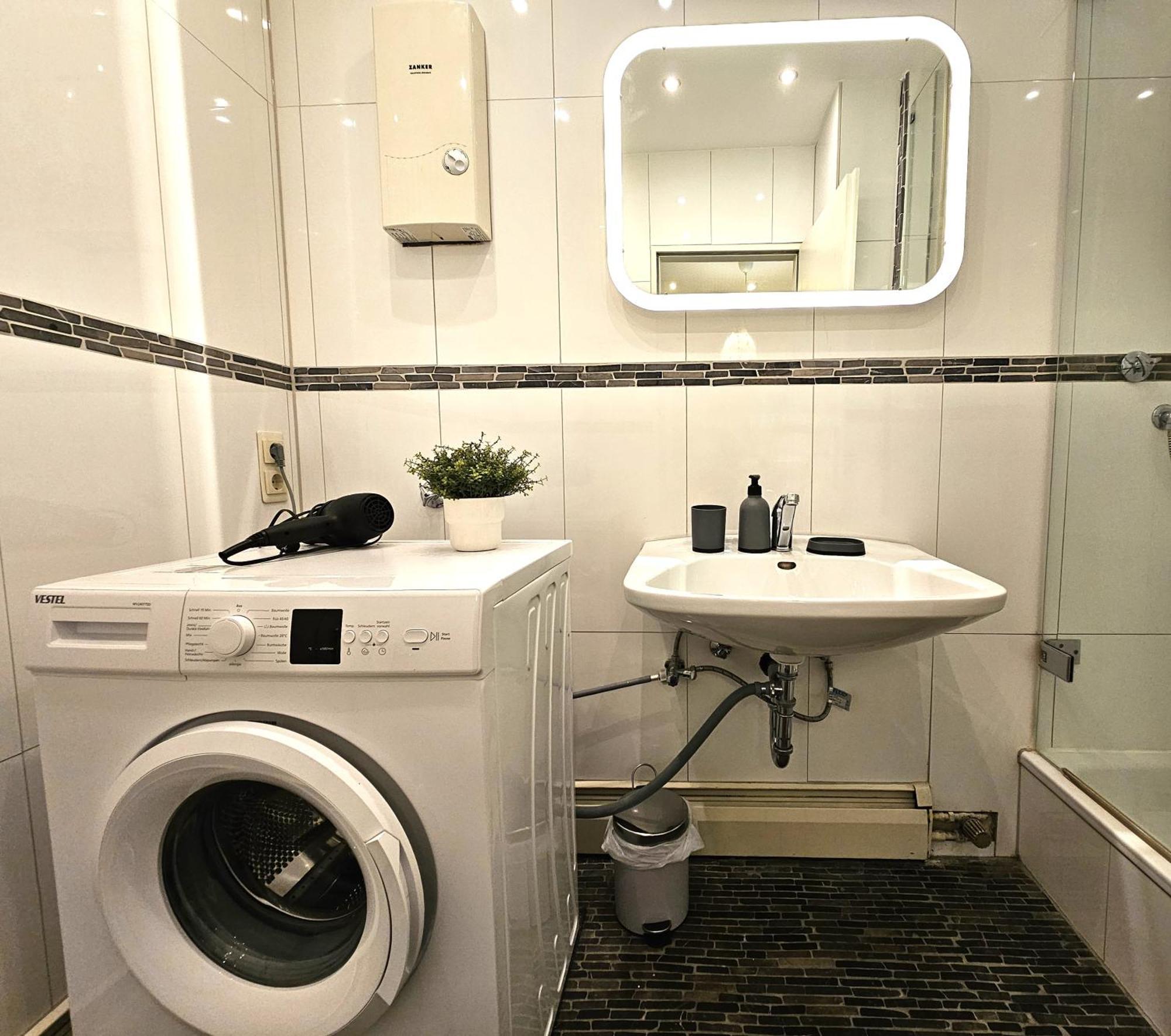 Lovely House Apartment *