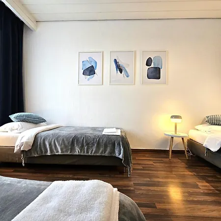 Lovely City House Meerbusch Kamer foto