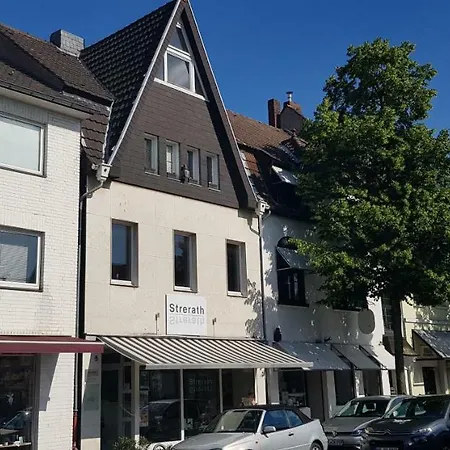 Lovely City House Meerbusch Kamer foto
